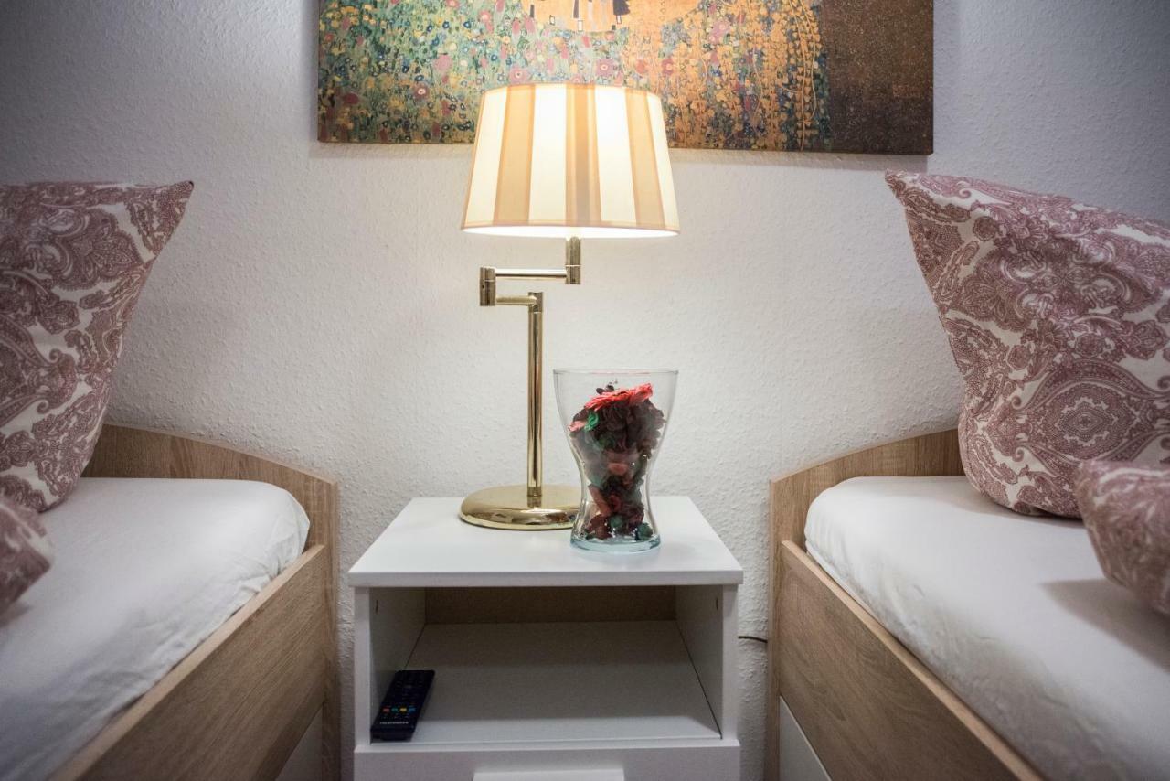 Duesseldorf Comfort Apartment Bagian luar foto